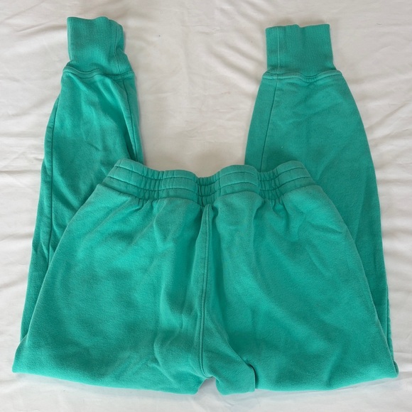 Under Armour Women’s Turquoise Joggers with White Accents Size S - Picture 3 of 5